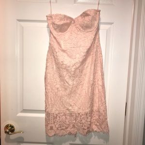 NEW! Light pink lace A.Peach brand dress.